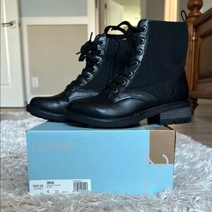 LIFE STRIDE COMBAT BOOTS